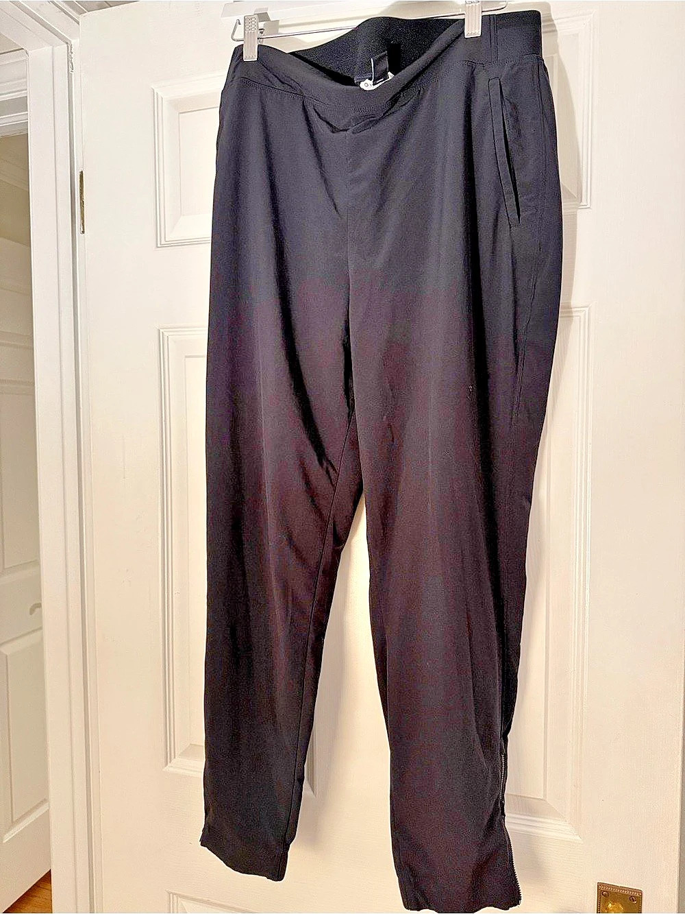 Athleta Attitude Jogger Black Jogger Pants Size 14